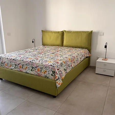 Giglio Apartment *